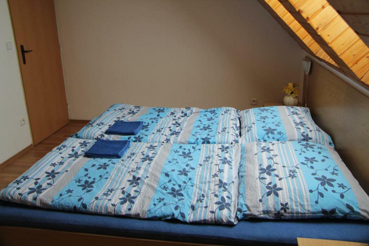 Penzion Brejk Liptovske Sliace Экстерьер фото